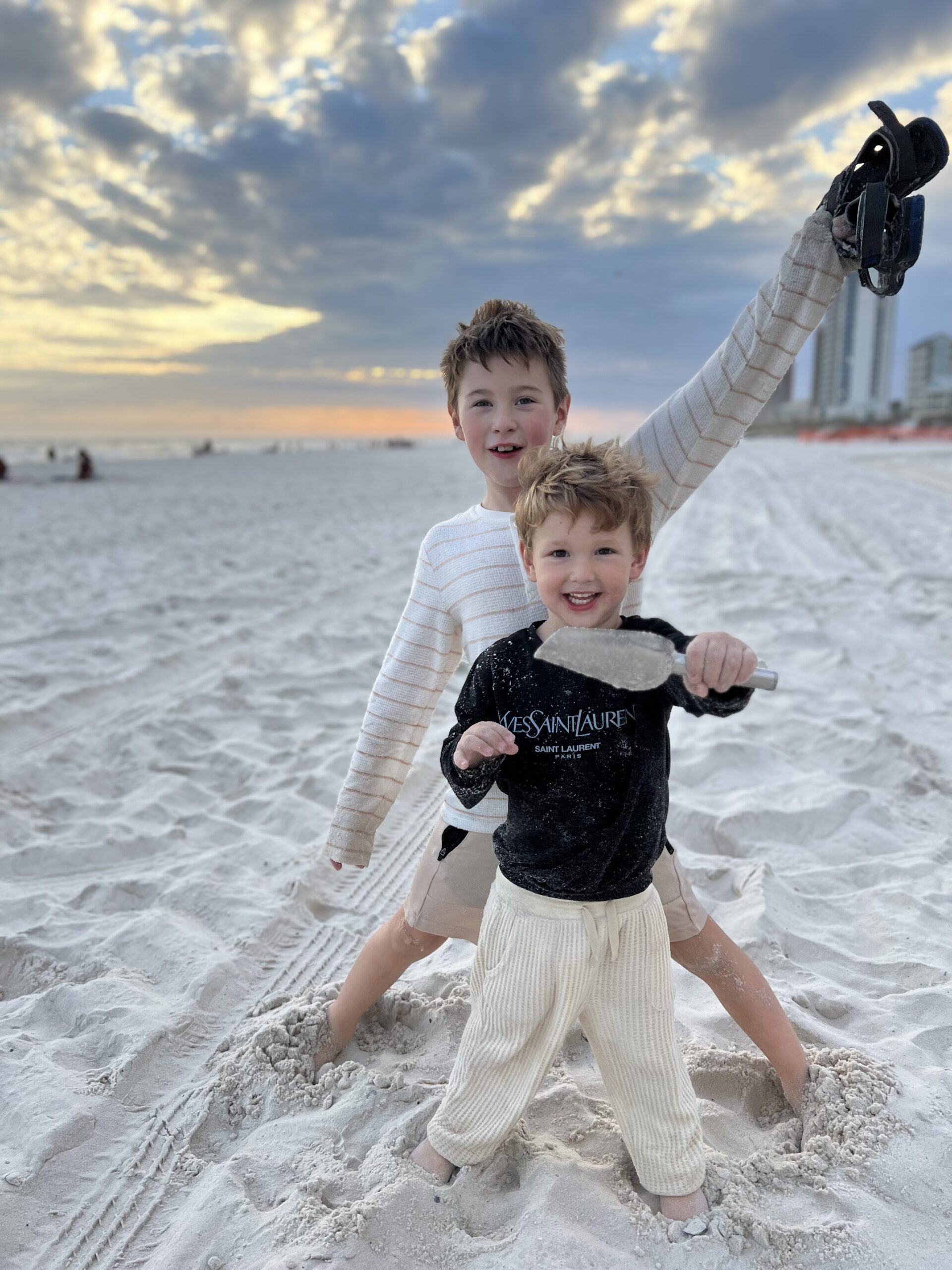 Hello Angela Rose, Travel Blogger and Influencer, Traveling with Kids, Blog, Blogger